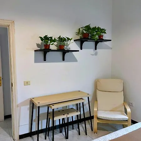 Surf House Gran Canaria بيت شباب لاس بالماس دي غران كاناريا