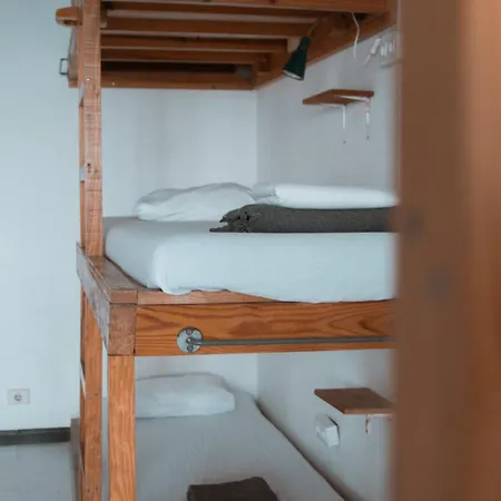 Surf House Gran Canaria بيت شباب لاس بالماس دي غران كاناريا