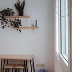 Surf House Gran Canaria 호스텔 *