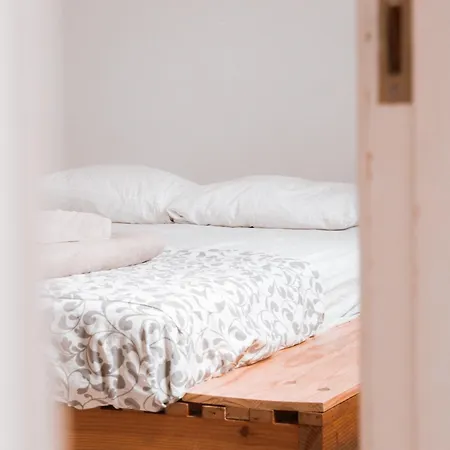 Surf House Gran Canaria Hostal